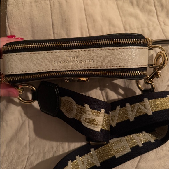 Marc Jacobs Crossbody Bag - Picture 3 of 4